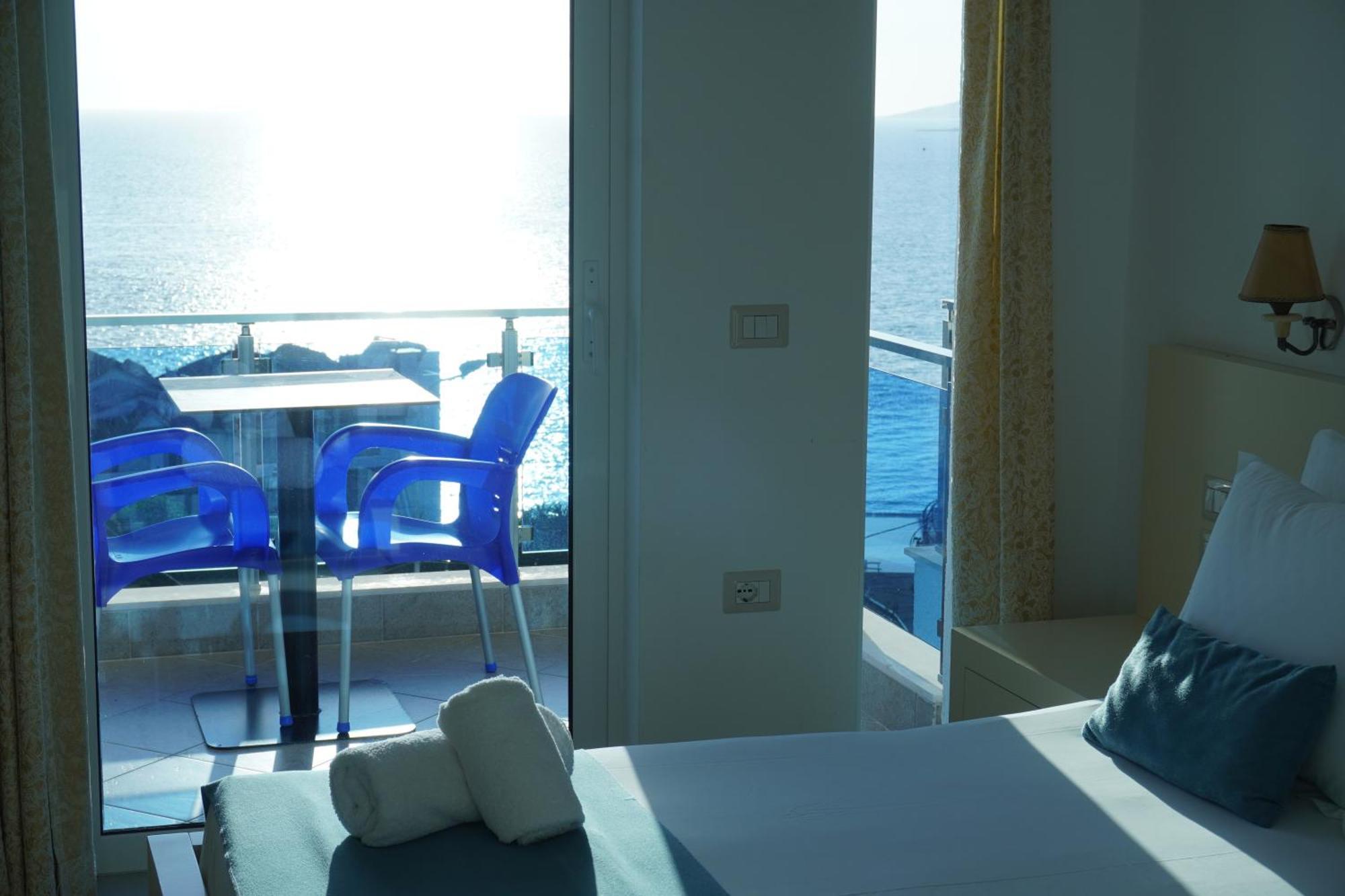 Hotel Agel Саранда Экстерьер фото